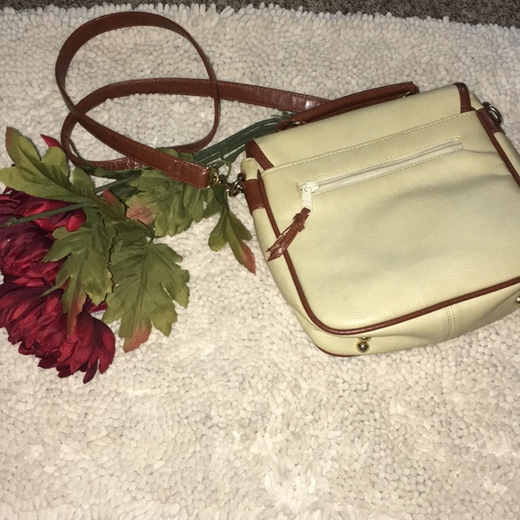 VINTAGE ONE OF A KIND CROSS BODY BAG - Picture 3 of 6